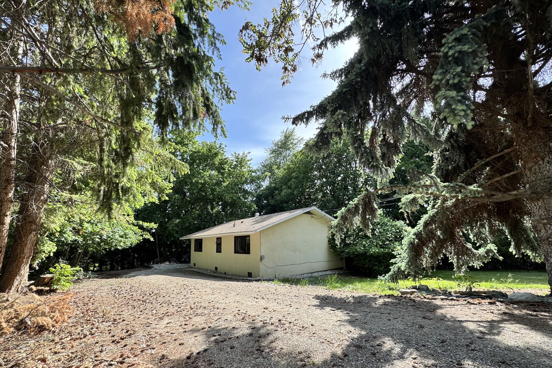 Urban Hideaway — property exterior